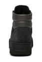 suede-track-boot-met-unieke-details