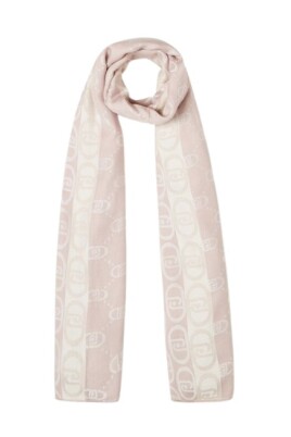monogram-jacquard-stole