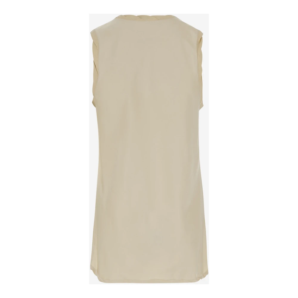 Giorgio Armani Beige Top Model Draagt Beige Dames