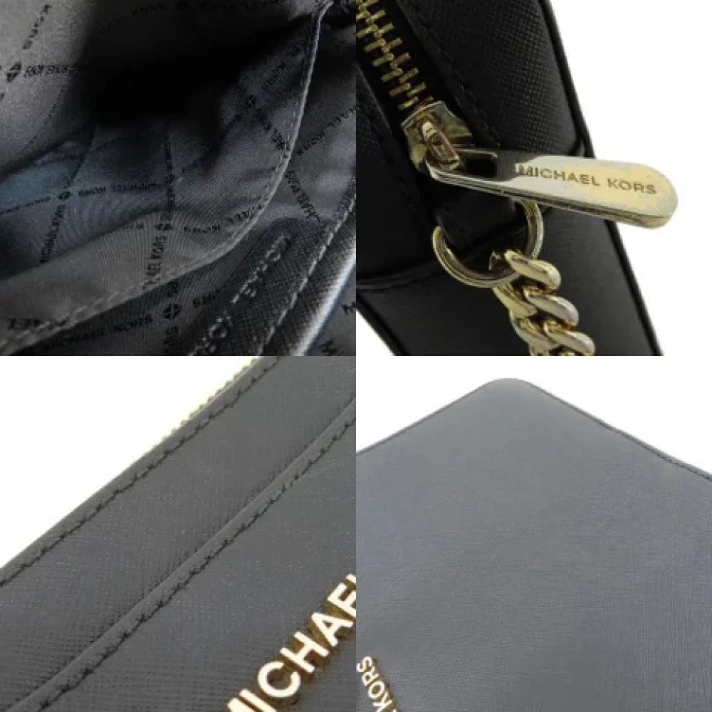 Michael Kors Pre-owned Plastic shoulder-bags Black Dames