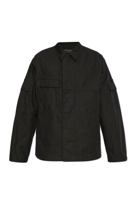 jacket-with-pockets