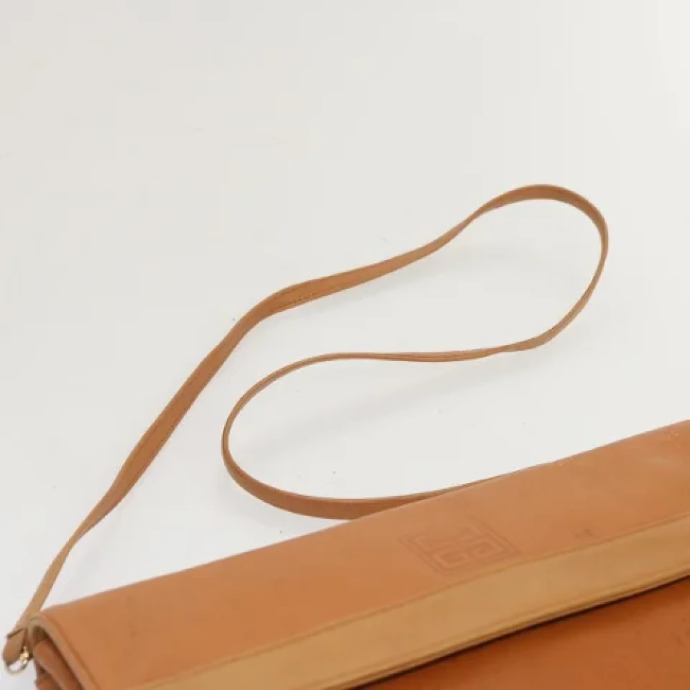 Givenchy Pre-owned Leather shoulder-bags Brown Dames