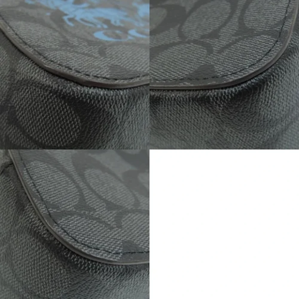 Coach Pre-owned Fabric shoulder-bags Black Dames