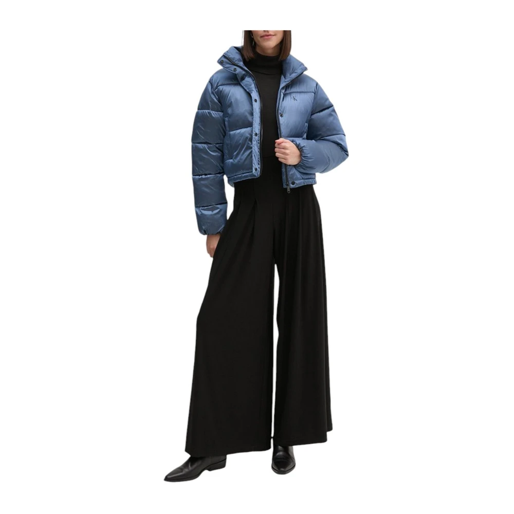 Calvin Klein Glanzende Cropped Puffer Jas Blauw Blue Dames