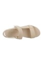 sandales-decontractees-a-enfiler