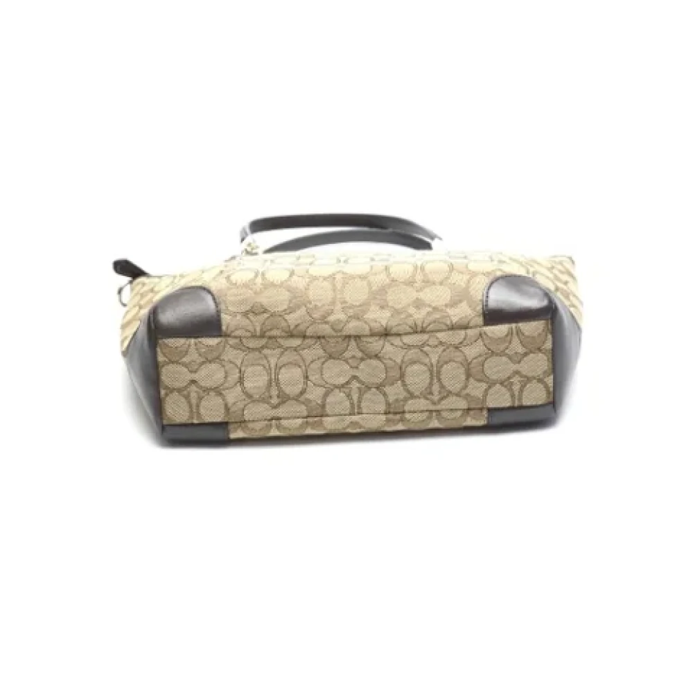 Coach Pre-owned Leather shoulder-bags Beige Dames