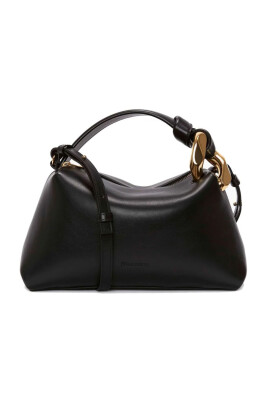 sac-d-angle-en-cuir-noir