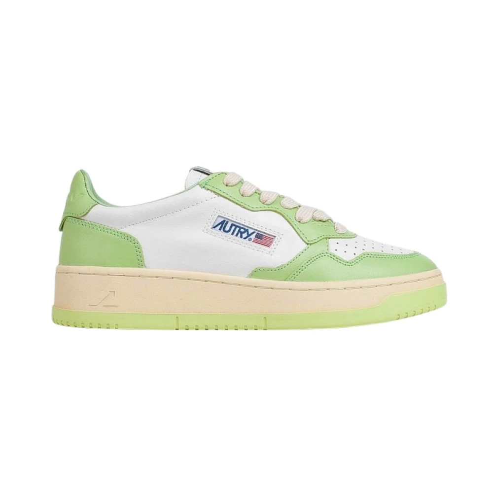Shoes > Sneakers - - Autry - Modalova
