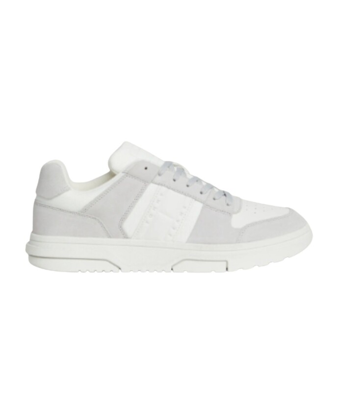 sneakers-decontractees-pour-hommes-et-femmes