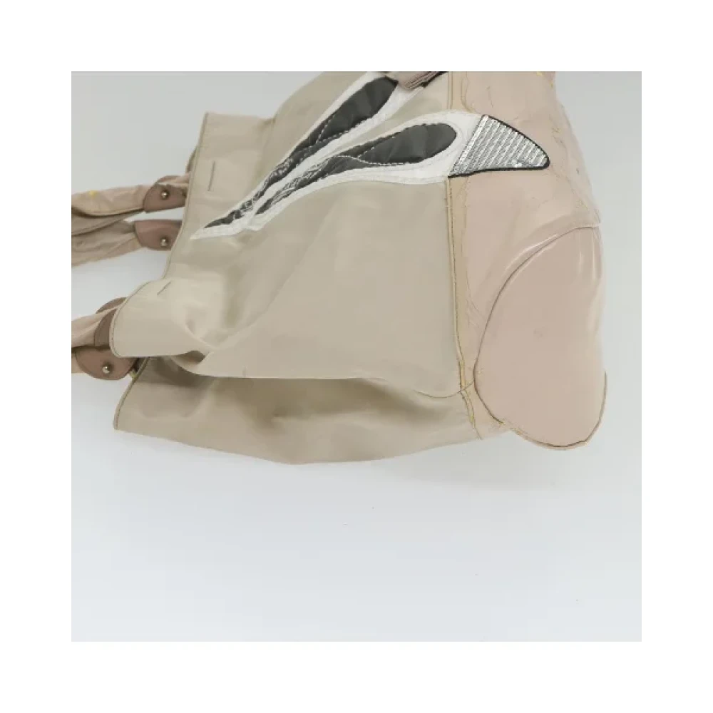 Salvatore Ferragamo Pre-owned Nylon shoulder-bags Beige Dames