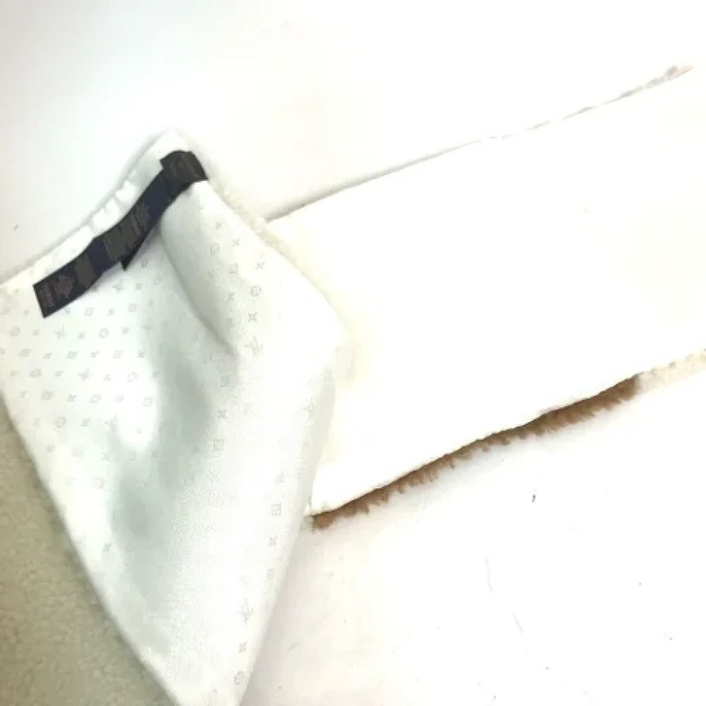 Louis Vuitton Vintage Pre-owned Fabric scarves White Dames
