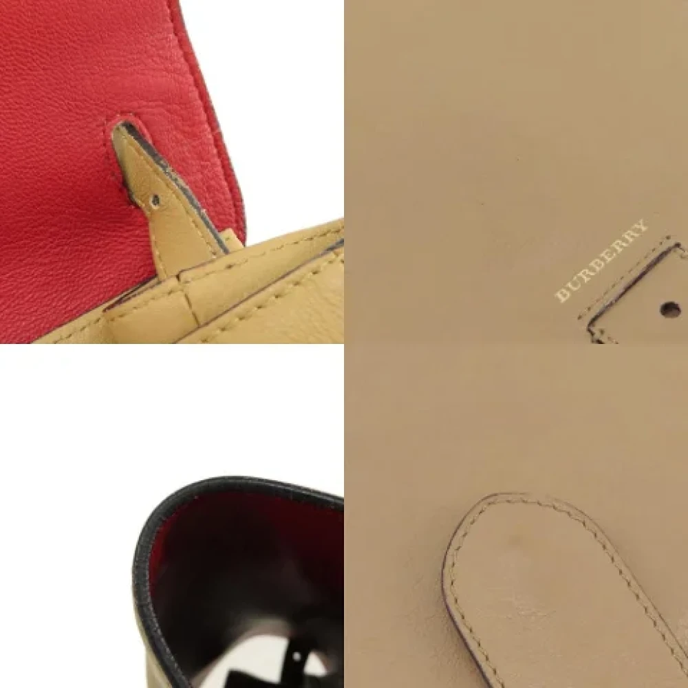 Burberry Vintage Pre-owned Leather shoulder-bags Beige Dames