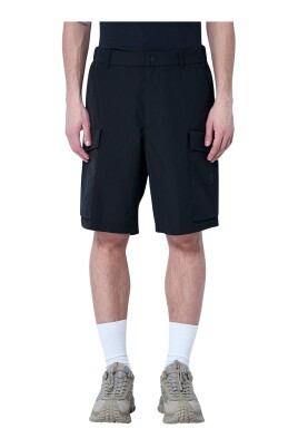 shorts-en-nylon-avec-poches