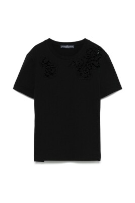 black-crew-neck-t-shirts-and-polos