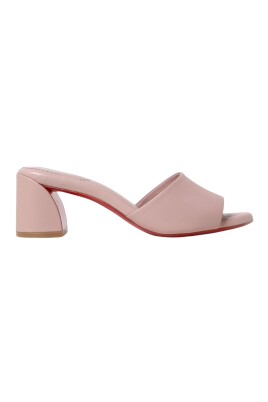 black-leather-block-heel-mules