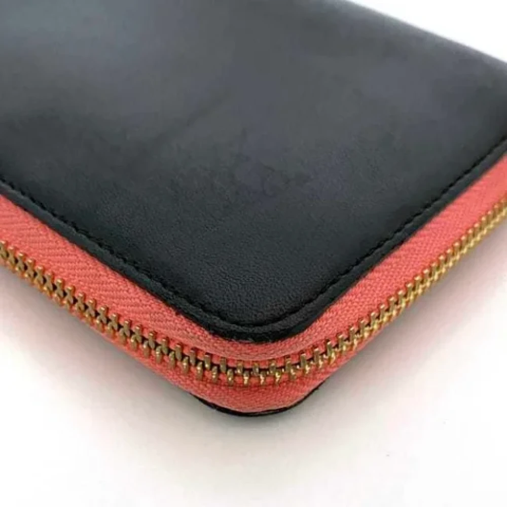 Loewe Pre-owned Leather wallets Black Dames