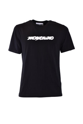 stylish-t-shirts-for-men-and-women