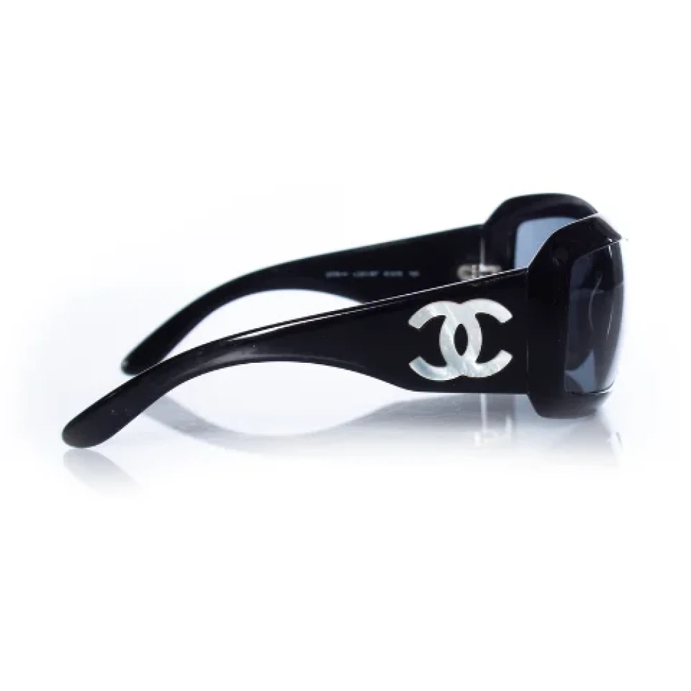 Chanel Vintage Pre-owned Plastic sunglasses Black Dames