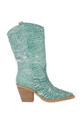 heeled-boot-embroidery
