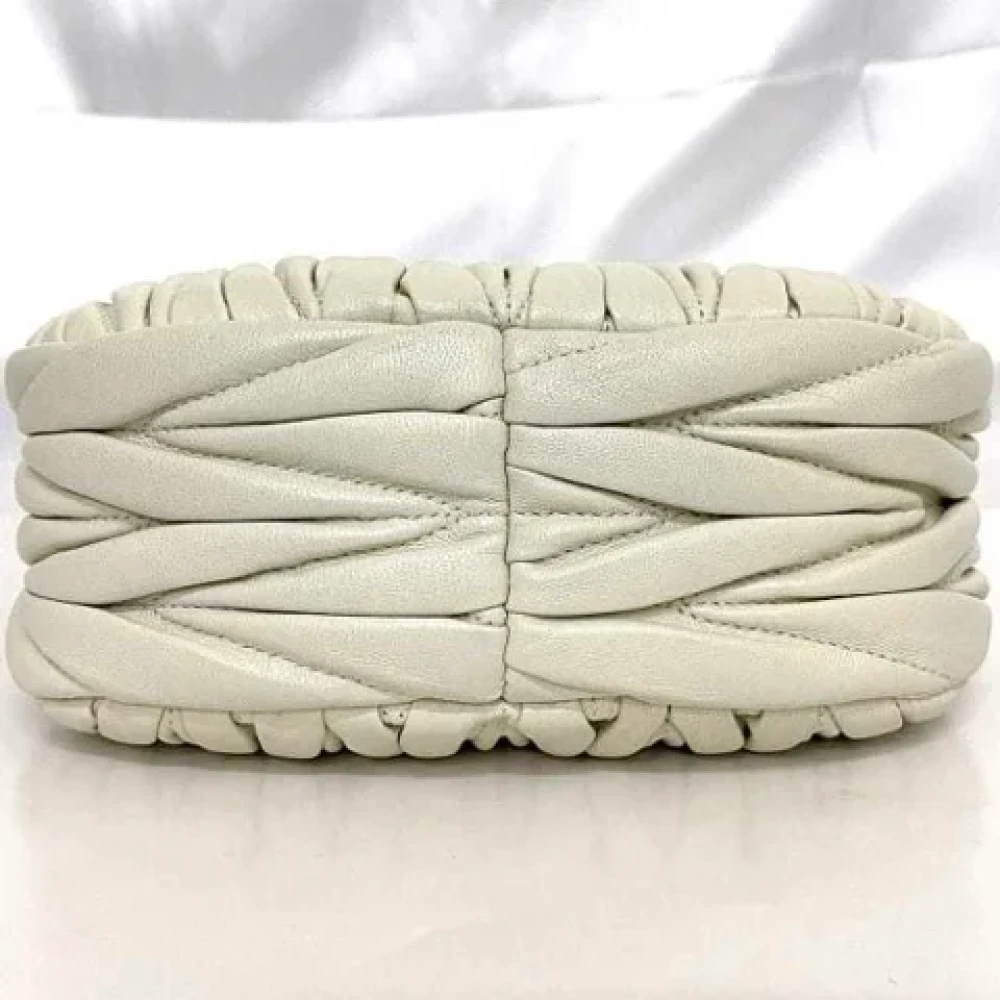 Miu Pre-owned Schoudertas Beige Dames