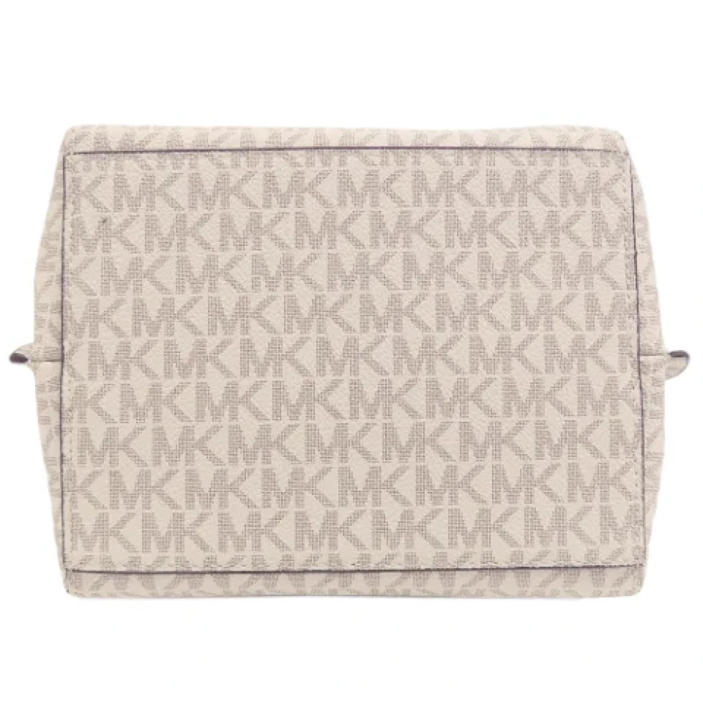 Michael Kors Pre-owned Fabric shoulder-bags Beige Dames