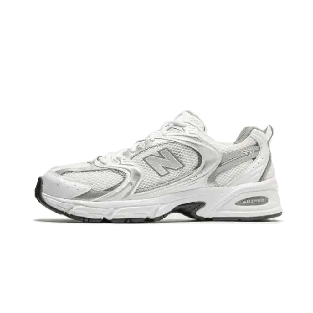 New Balance Men's White Silver Metallic Retro Trainers - Sneakers - 4 1/2 Uk - Shoes