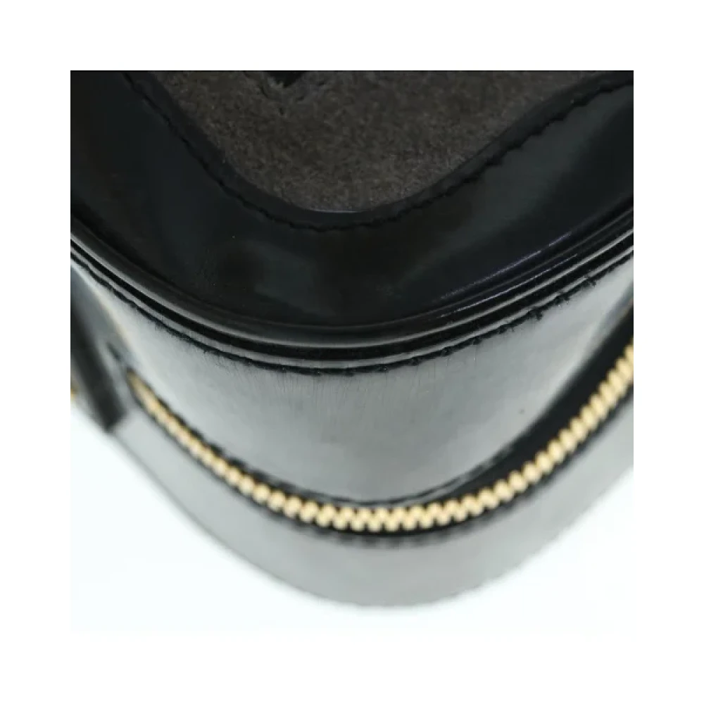 Louis Vuitton Vintage Pre-owned Suede handbags Gray Dames