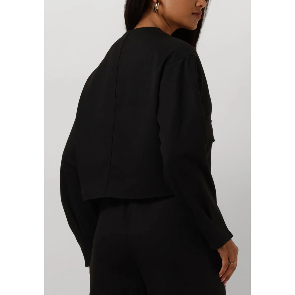 Moves Chique Zwarte Jas voor Modieuze Vrouwen Beige Dames