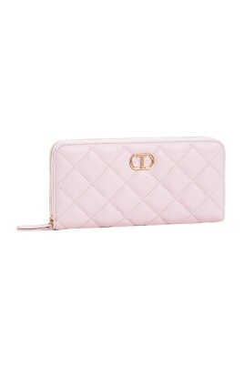 pink-quilted-wallet-with-golden-monogram