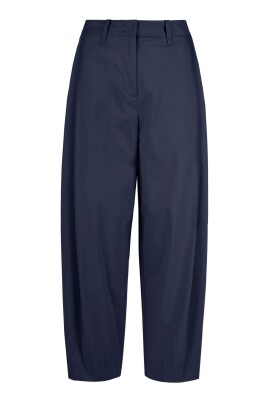 balloon-fit-pants