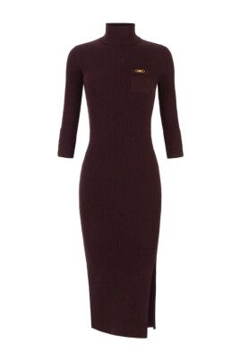 robe-en-tricot-cotele-a-col-roule