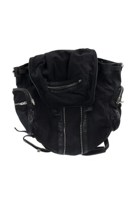 sac-a-dos-en-nylon-et-cuir-doccasion-avec-plusieurs-fermetures-eclair