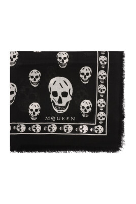 classic-skull-scarf-black-white-fringed