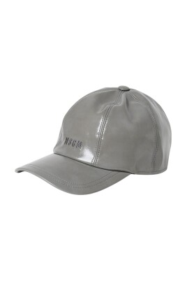 casquette-de-baseball-grise-accessoire-elegant