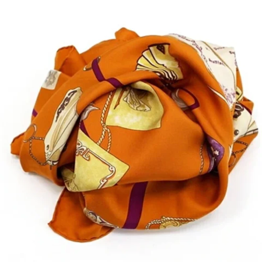 Hermès Vintage Pre-owned Silk scarves Orange Dames