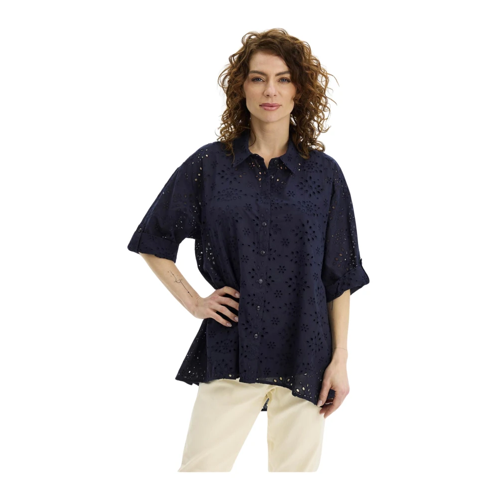 Blouses & Shirts > Shirts - - IN Front - Modalova
