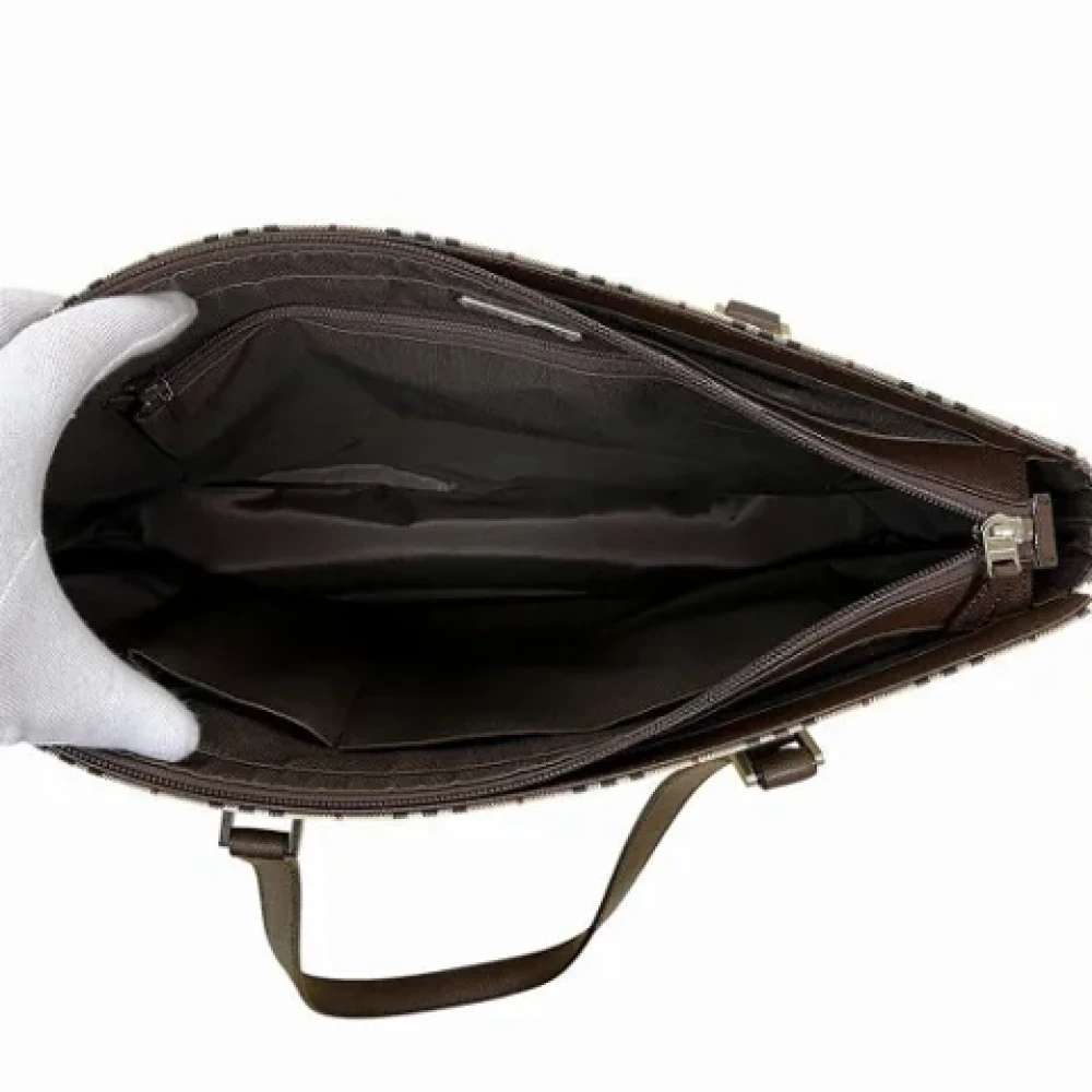 Burberry Vintage Pre-owned Canvas shoulder-bags Brown Dames