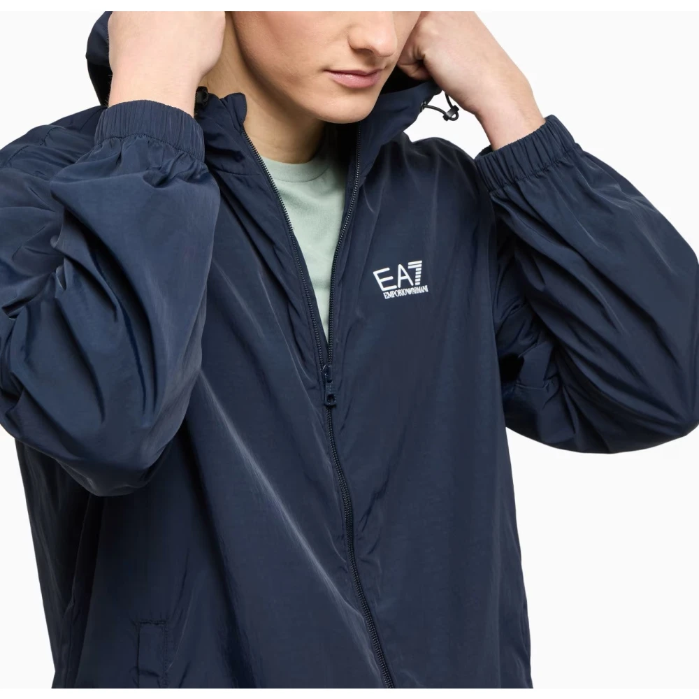 Emporio Armani EA7 Blauwe Kway Jas Moderne Stijl Comfort Blue Heren