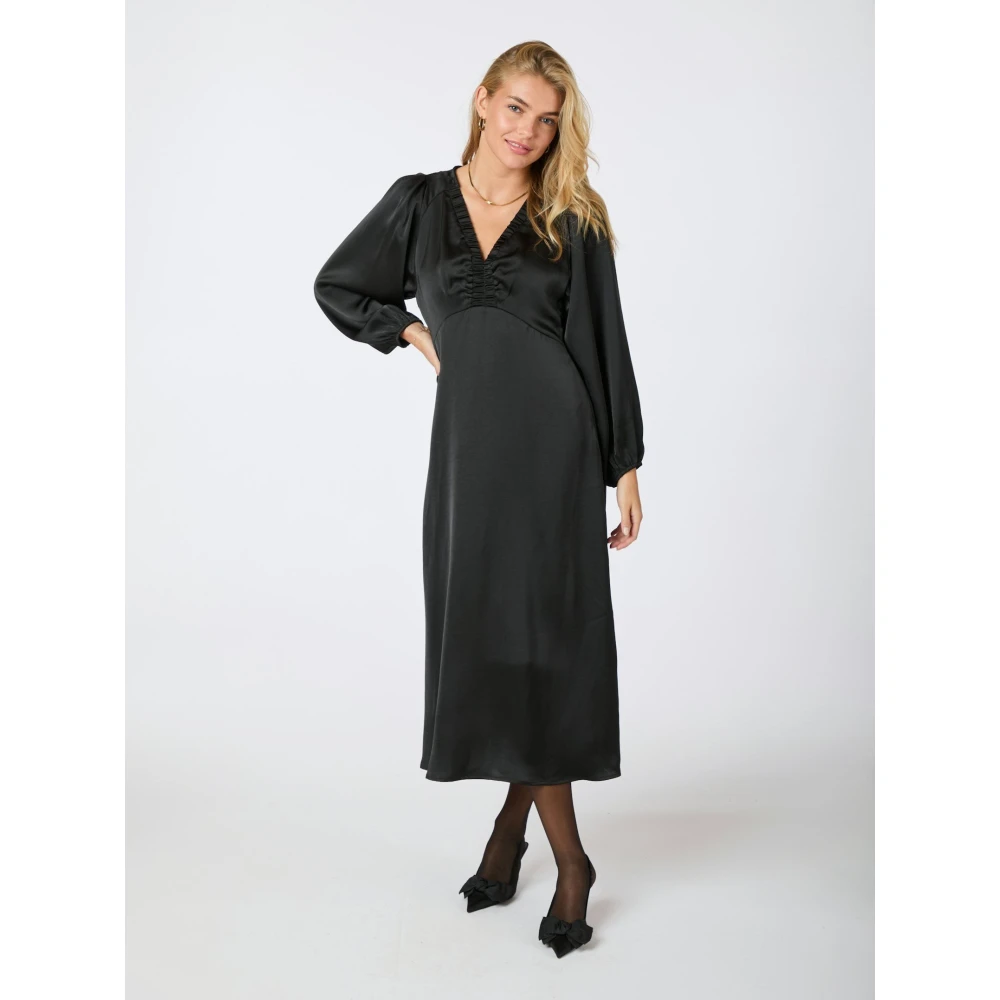 NEO NOIR Isobel Heavy Sateen Jurk Black Dames
