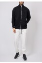 sweat-a-capuche-noir-col-montant