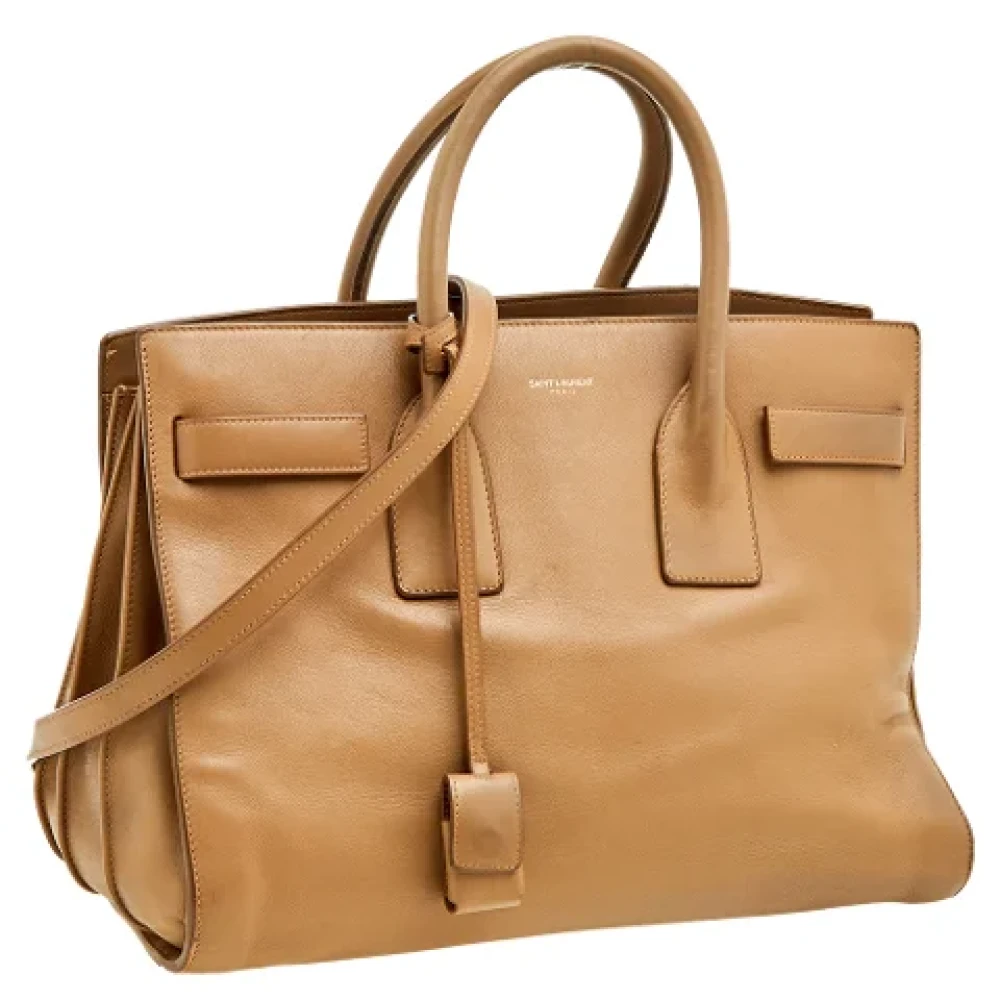 Yves Saint Laurent Vintage Pre-owned Leather totes Beige Dames