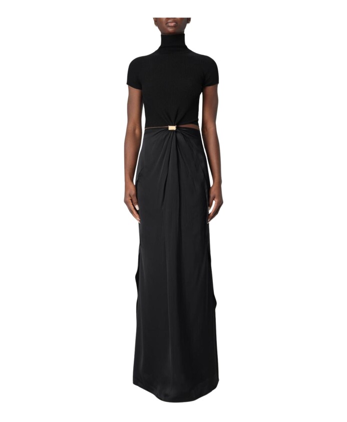 robe-longue-en-satin-noir