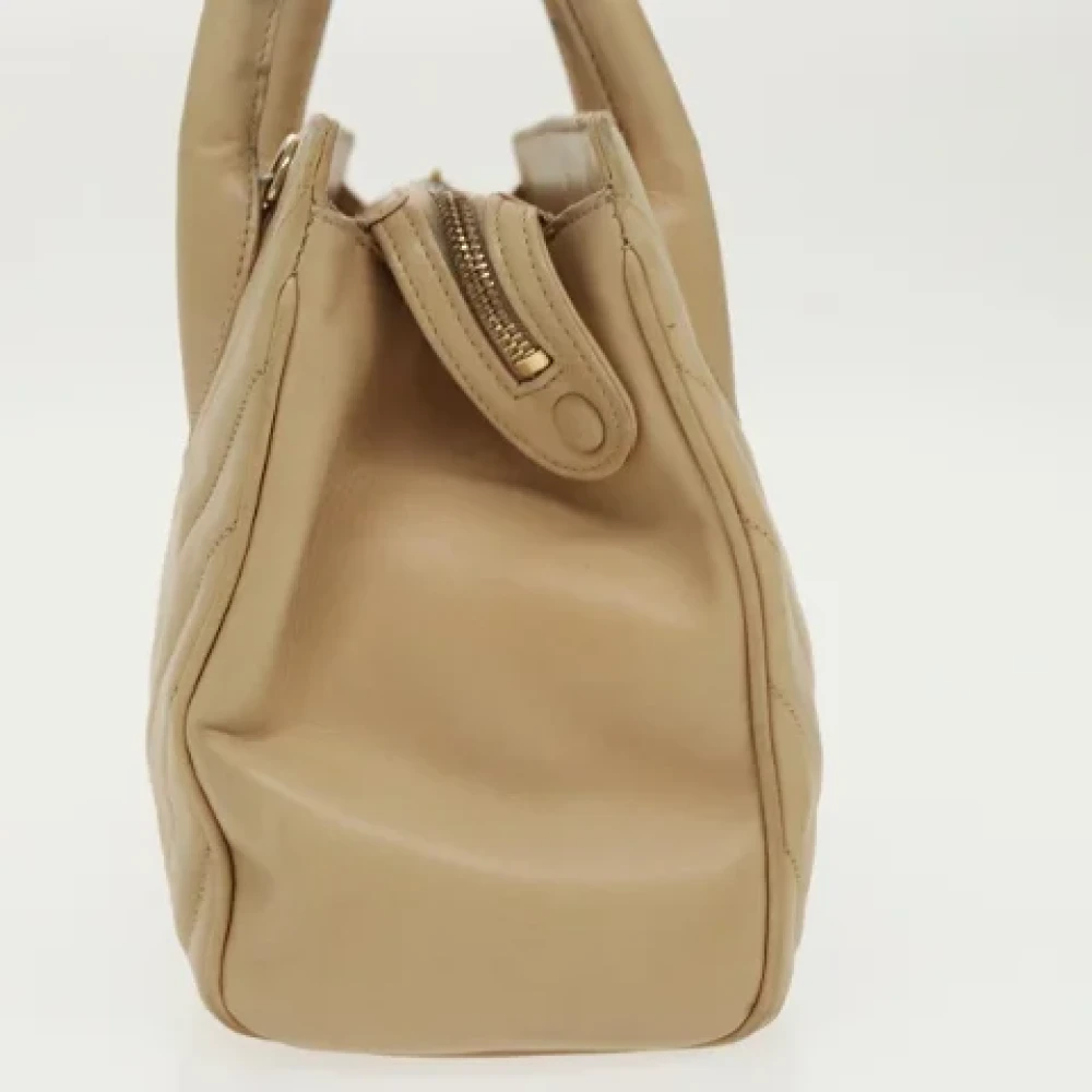Chanel Vintage Pre-owned Leather chanel-bags Beige Dames