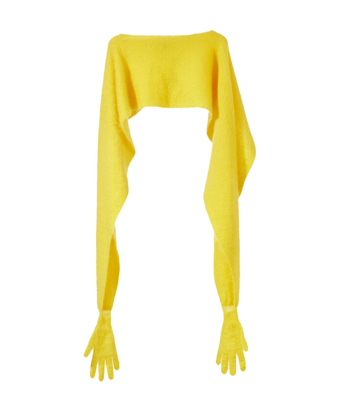 echarpe-mohair-jaune-avec-gants-fonctionnels