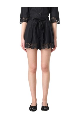 black-woman-set