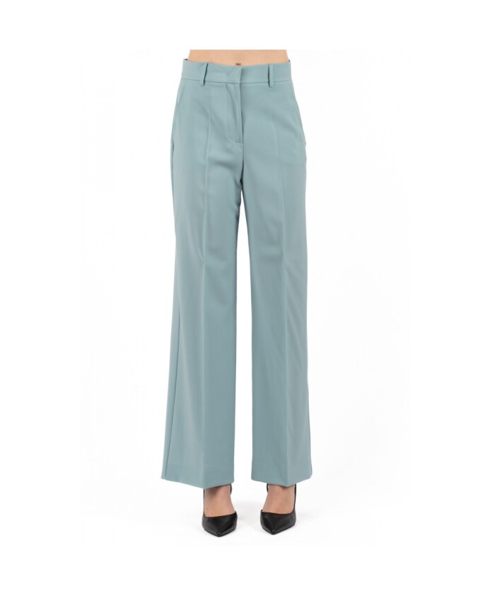 pantalon-large-decontracte