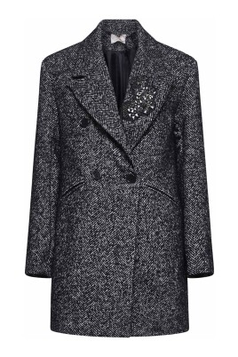cream-coats-for-stylish-look