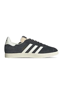 Retro Low Top Sneakers