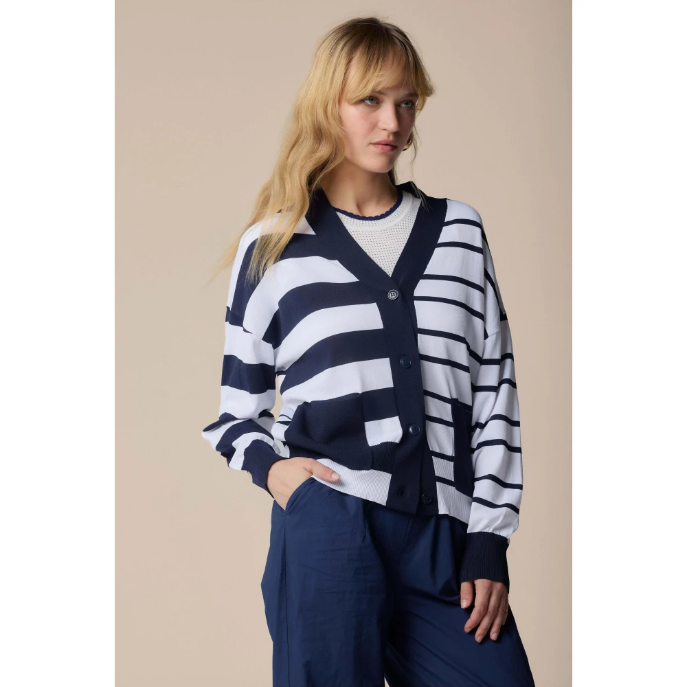 Kocca Stijlvolle Cardigans voor elke gelegenheid Multicolor Dames