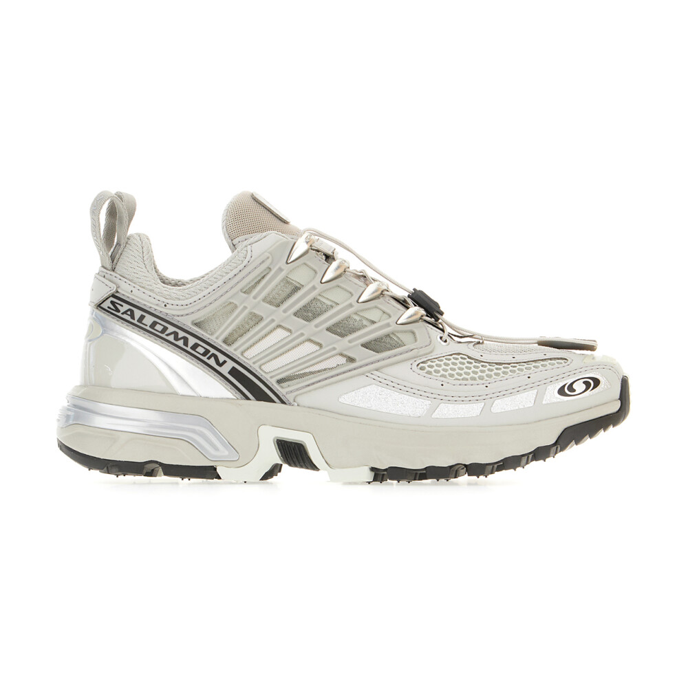 Shop sneakers from Salomon online on Miinto